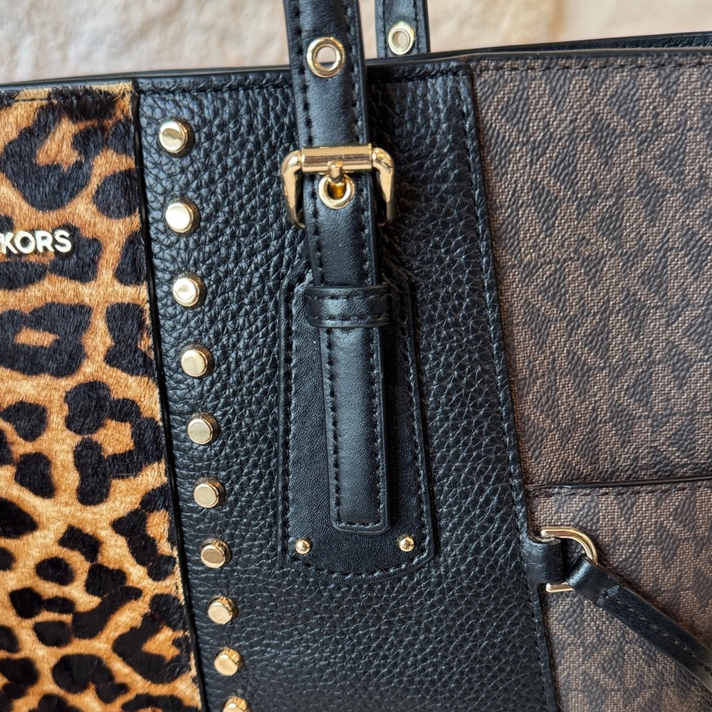 Michael Kors Black and Leopard Accent Tote - Picture 4 of 10